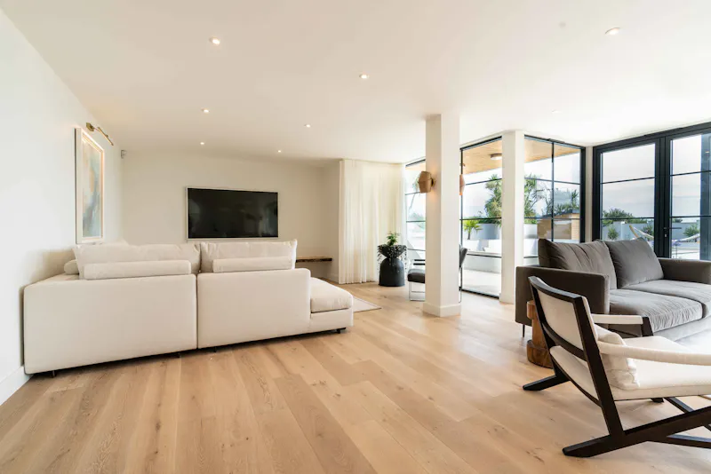 Living Room at South Coast Miami Retreat, D2722 (photo 7)