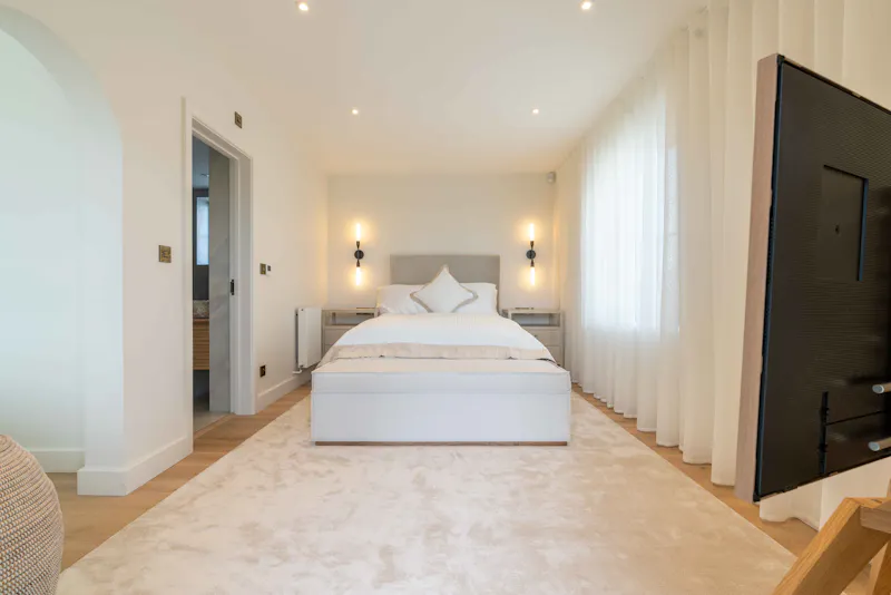 Bedroom at South Coast Miami Retreat, D2722 (photo 16)