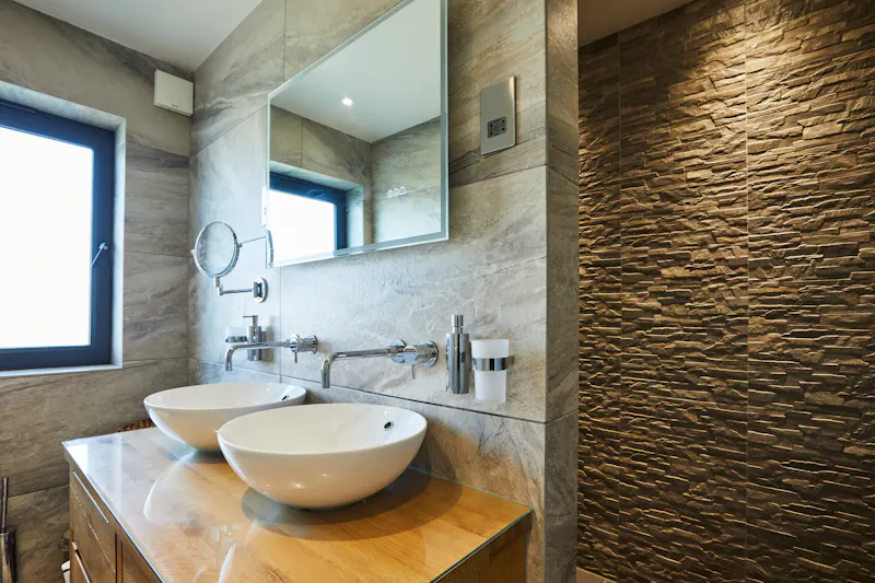Quirky rustic Hampstead home, E522 (photo 28)