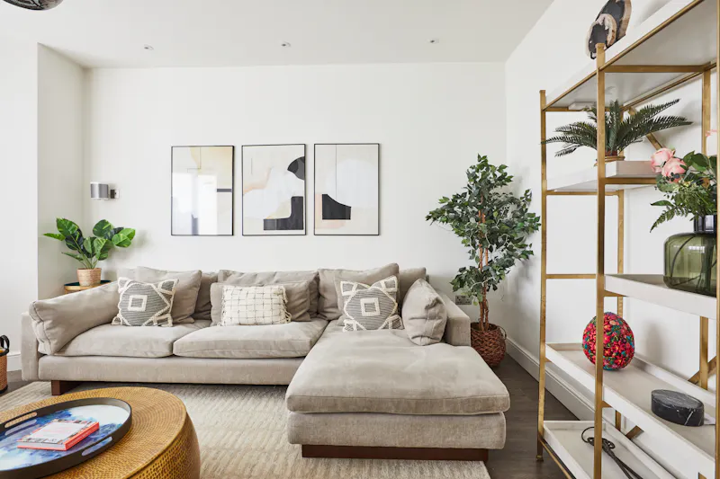 Quirky rustic Hampstead home, E522 (photo 6)