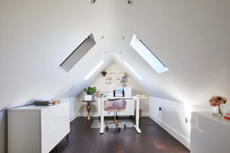 Quirky rustic Hampstead home, E522 (photo 31)