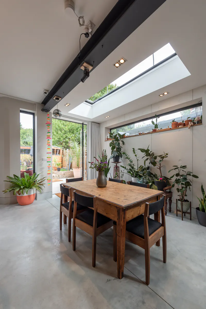 Dark & modern Walthamstow home, E519 (photo 13)