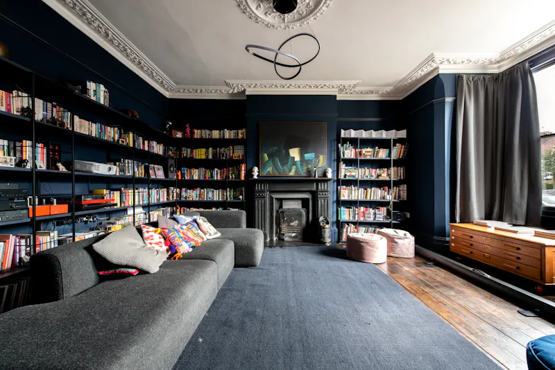 Living Room at Dark & modern Walthamstow home, E519 (photo 4)