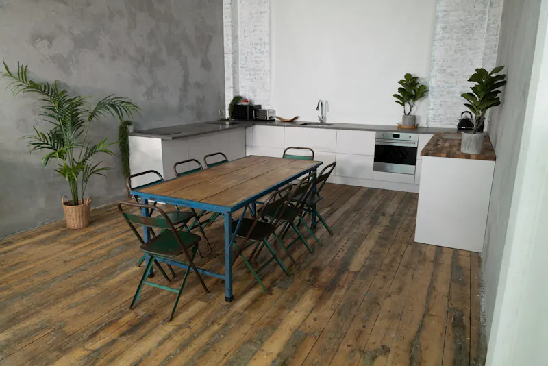 Woolwich Dockyard Studios, N516 (photo 45)