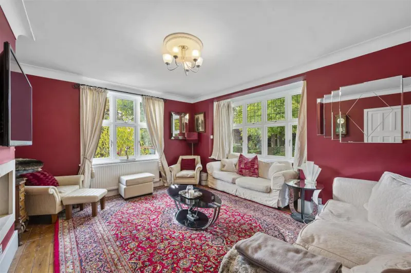 Living Room at Spacious 1920's house Kingston, E517 (photo 5)