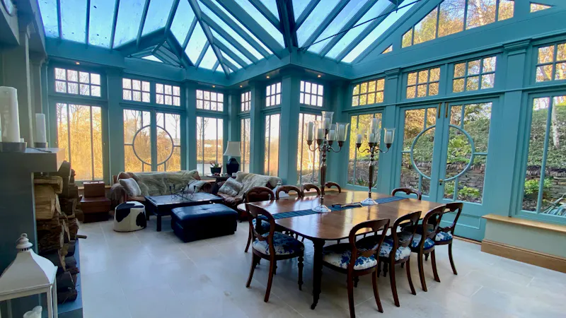 Conservatory at Magical Marlow River House, E516 (photo 8)