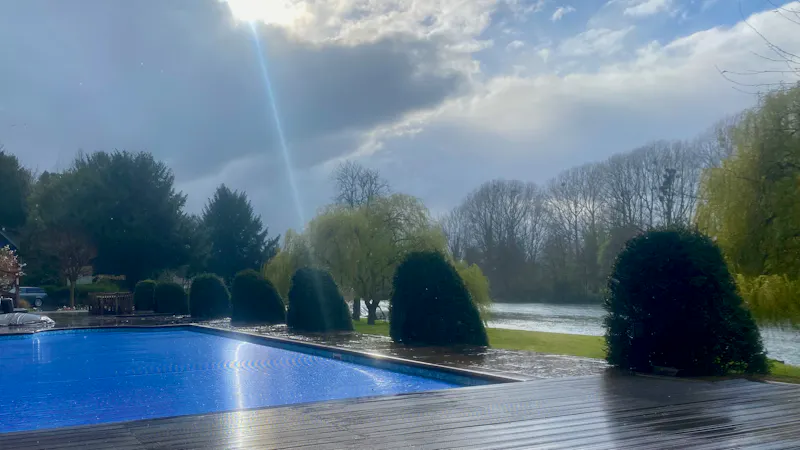 Swimming pool - outdoor at Magical Marlow River House, E516 (photo 36)