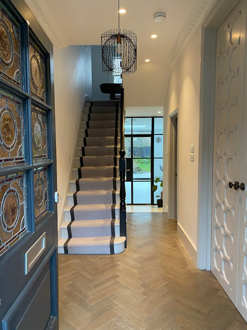 Staircase at Double-fronted Wandsworth home, B2108 (photo 12)