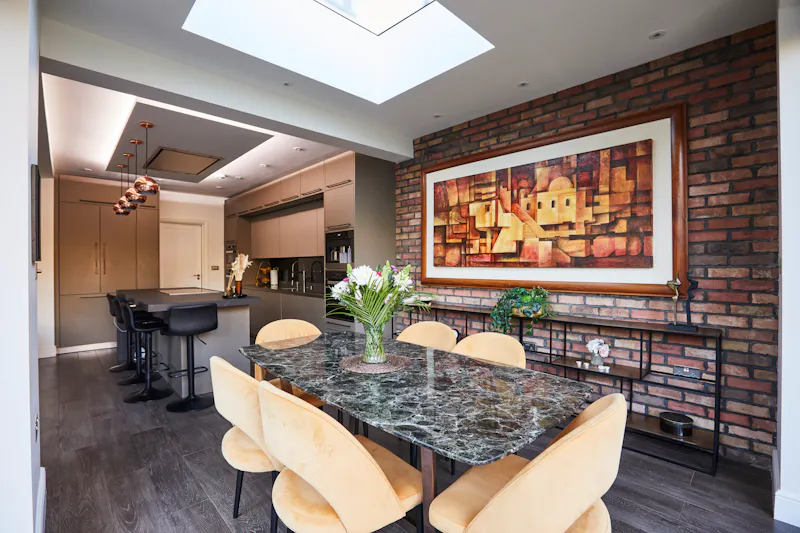 Open plan at Quirky rustic Hampstead home, E522 (photo 17)