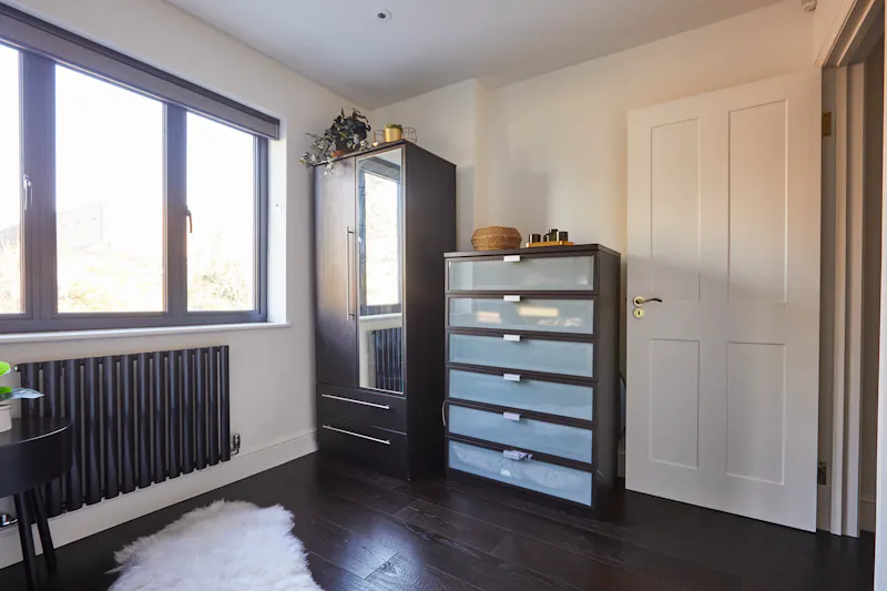 Quirky rustic Hampstead home, E522 (photo 26)