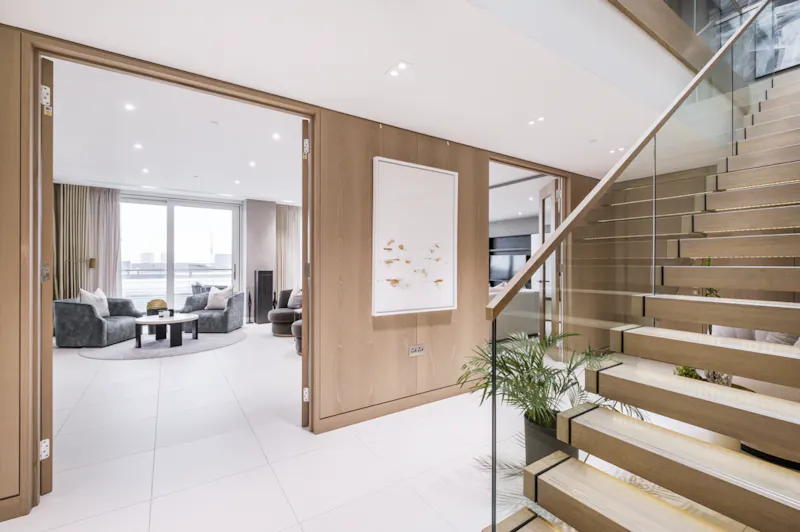 Staircase at City penthouse iconic views, F1237 (photo 16)