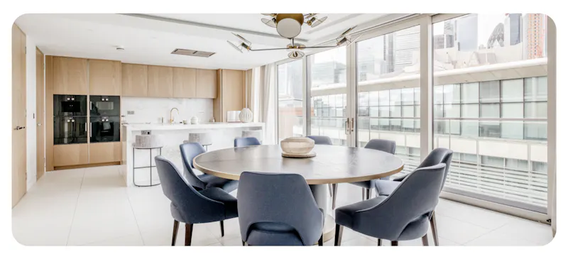 Kitchen island at City penthouse iconic views, F1237 (photo 10)