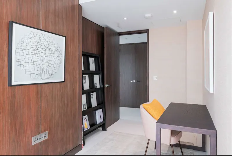 Study at Panoramic City Penthouse, F1236 (photo 16)