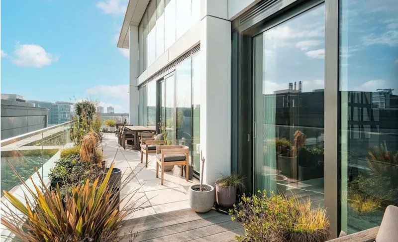 Balcony at Panoramic City Penthouse, F1236 (photo 17)