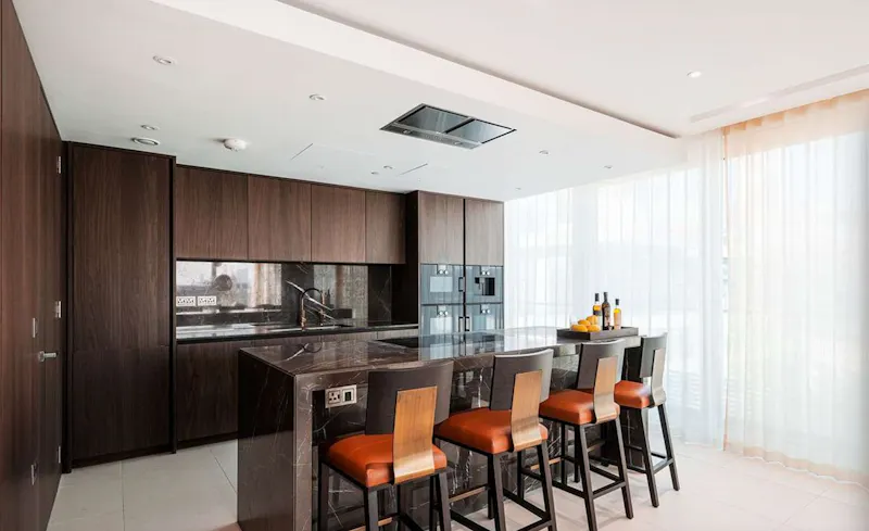 Kitchen island at Panoramic City Penthouse, F1236 (photo 3)
