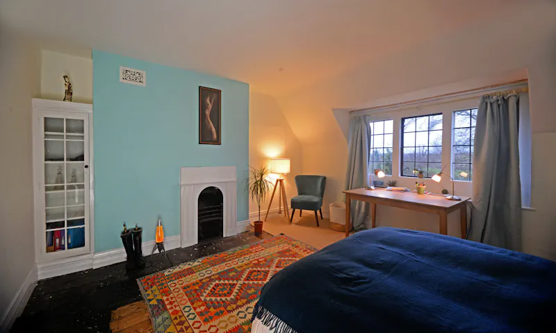 Bedroom at Voysey house near Peterborough, E515 (photo 15)