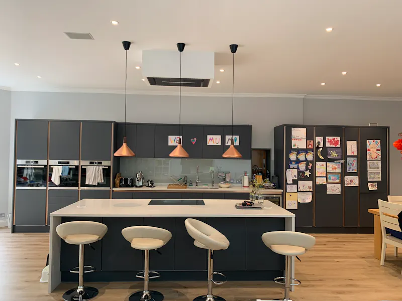 Kitchen island at Friern Park Family House, B2019 (photo 3)