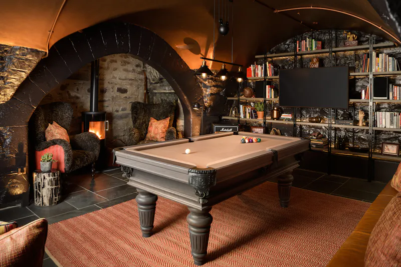 Games room at Contemporary Edinburgh Mansion, M316 (photo 37)