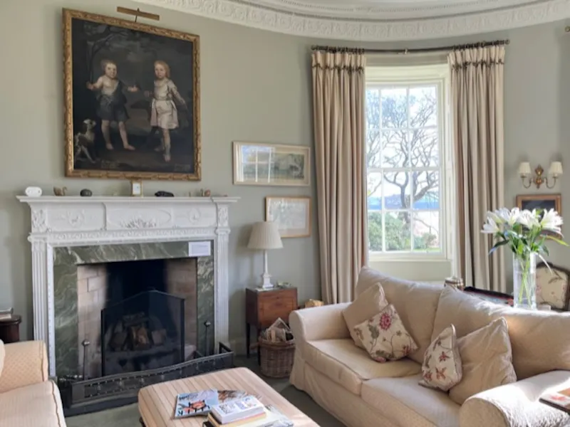 Sitting room at Listed home on the River Tay, A1288 (photo 3)
