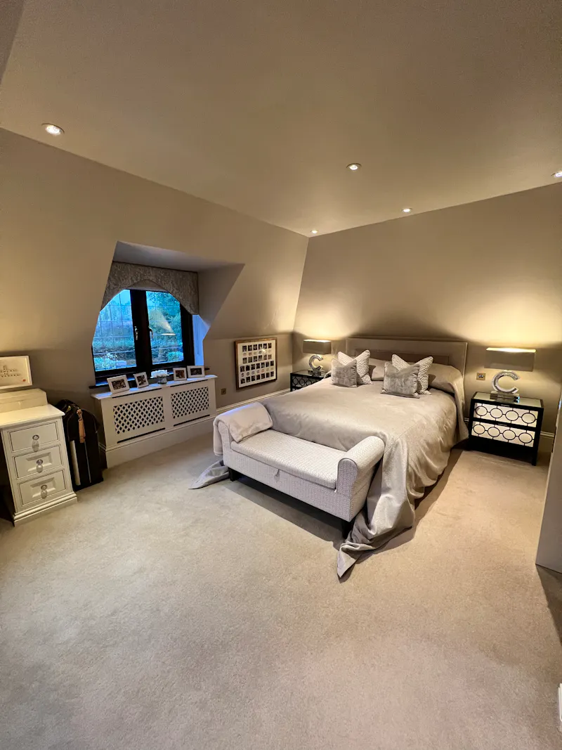 Family home near Brentwood, D2130 (photo 18)