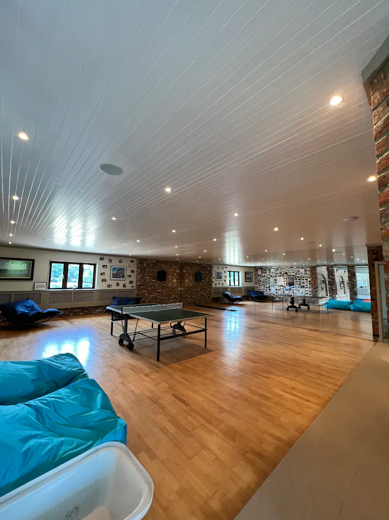 Family home near Brentwood, D2130 (photo 40)