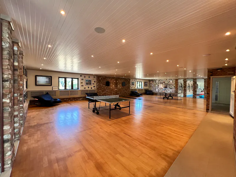 Floor - wooden at Family home near Brentwood, D2130 (photo 39)