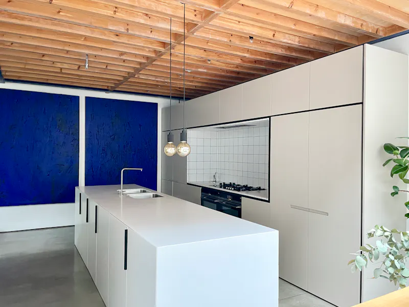 Striking Haggerston house, K485 (photo 8)
