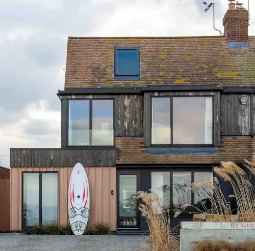 Sea Front Whitstable Home, D2716