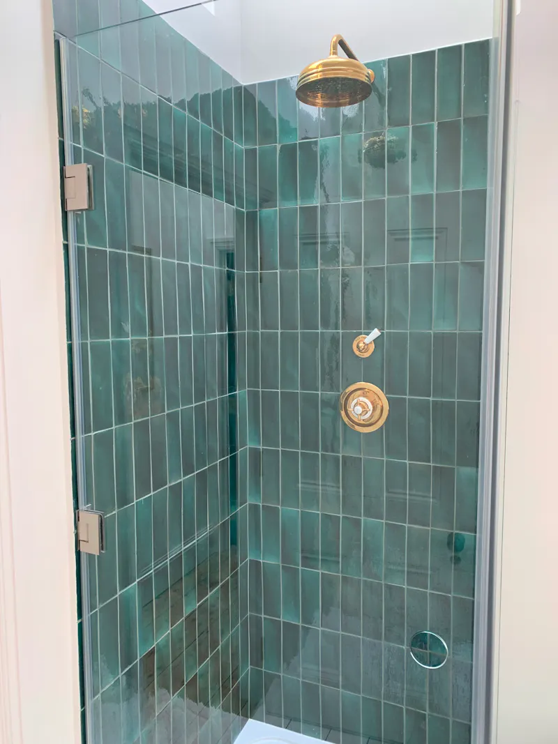 Shower at Victorian Terrace Queens Park, B2020 (photo 47)
