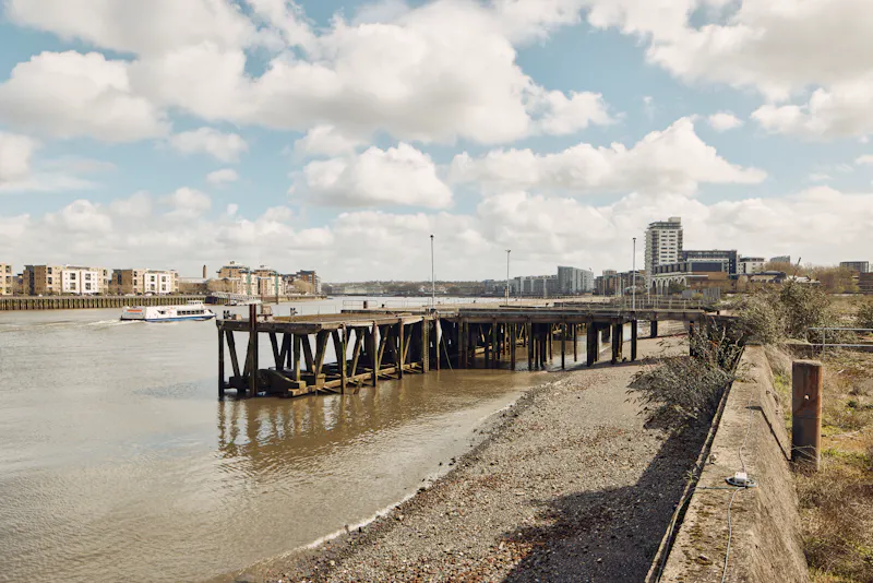 Views - Thames at Deptford Warehouse, N542 (photo 19)