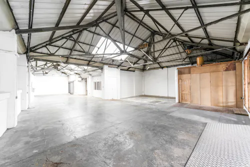Clapton Studio & Club, N189
