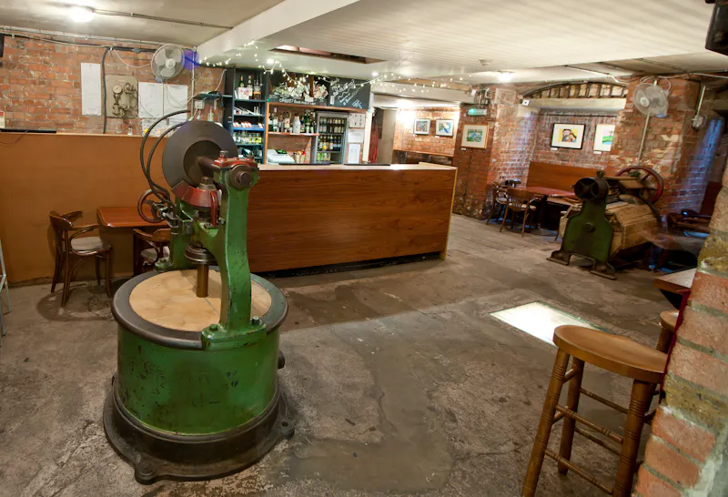 Bar at Fleet Street Event Space, P612 (photo 11)