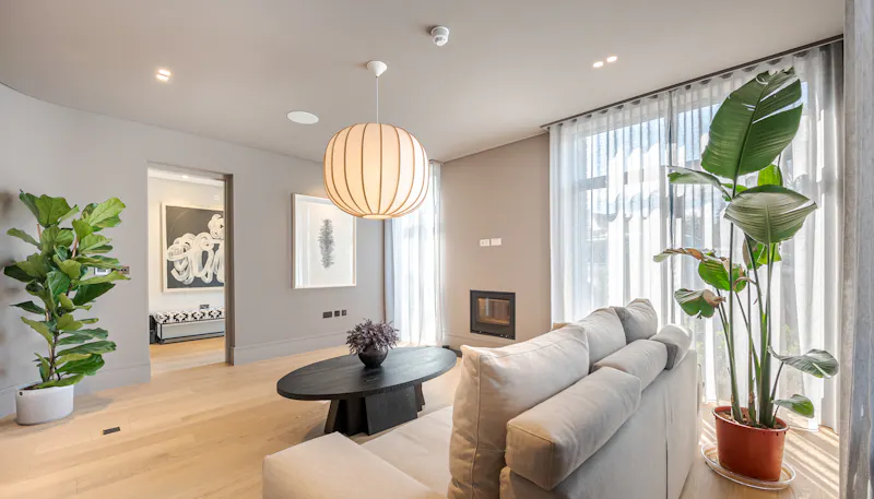Living Room at  Cobham Pool House, K486 (photo 16)