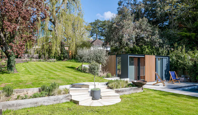 Garden at  Cobham Pool House, K486 (photo 21)