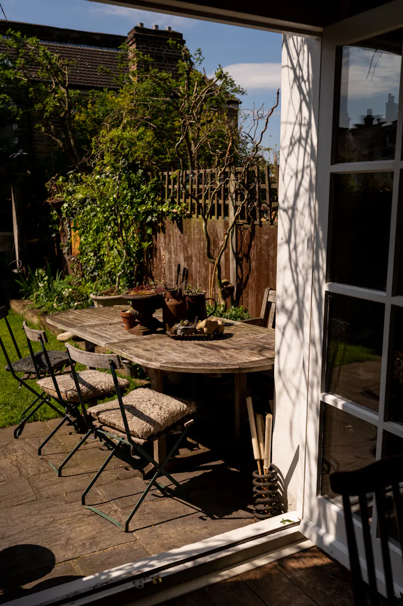 Quirky Brockley Terrace, B2021 (photo 61)