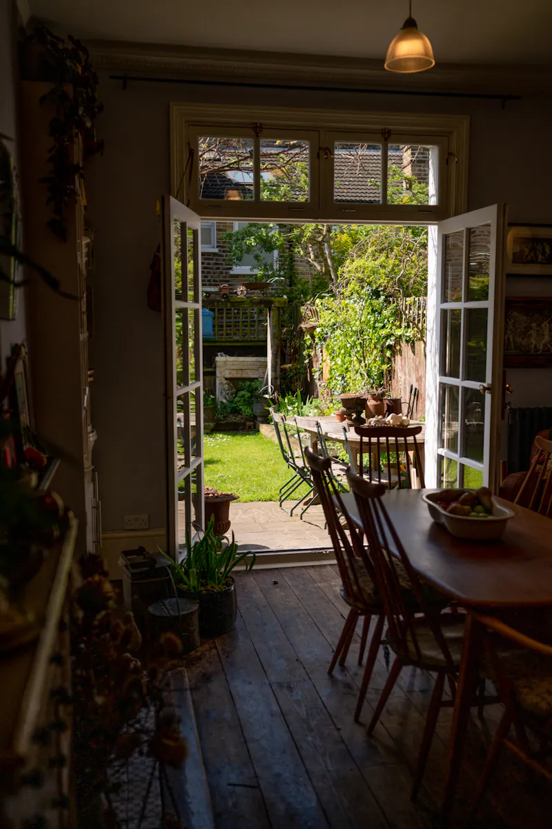 Quirky Brockley Terrace, B2021 (photo 24)