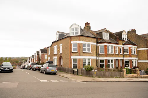 Quirky Brockley Terrace, B2021