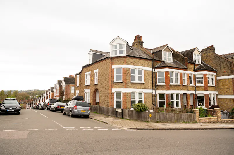 Quirky Brockley Terrace, B2021 (photo 1)