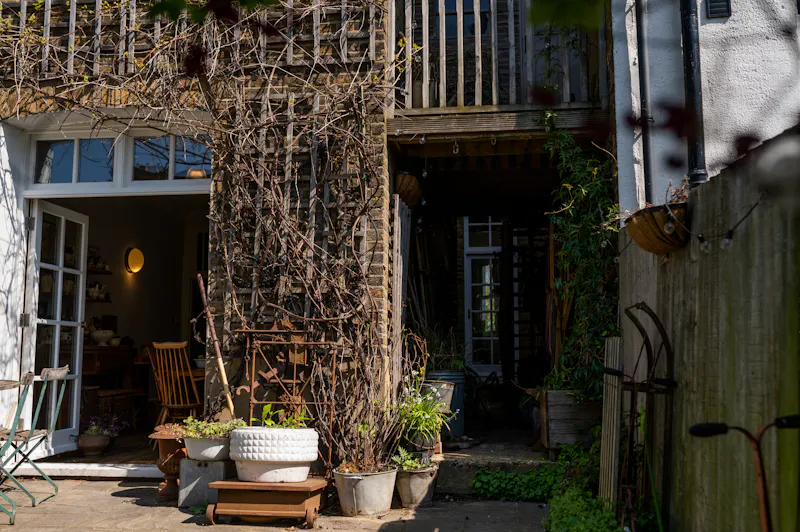 Quirky Brockley Terrace, B2021 (photo 72)
