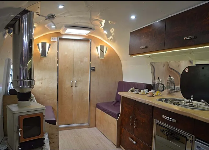 Fireplace at 1940's Airstream, Q155 (photo 8)