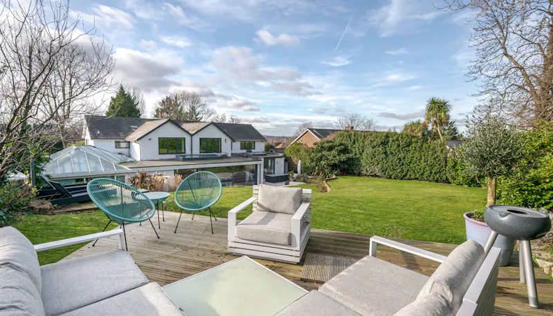 Garden at Sleek modern Dulwich house, D2721 (photo 41)