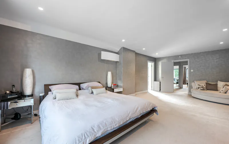 Bedroom - main at Sleek modern Dulwich house, D2721 (photo 16)