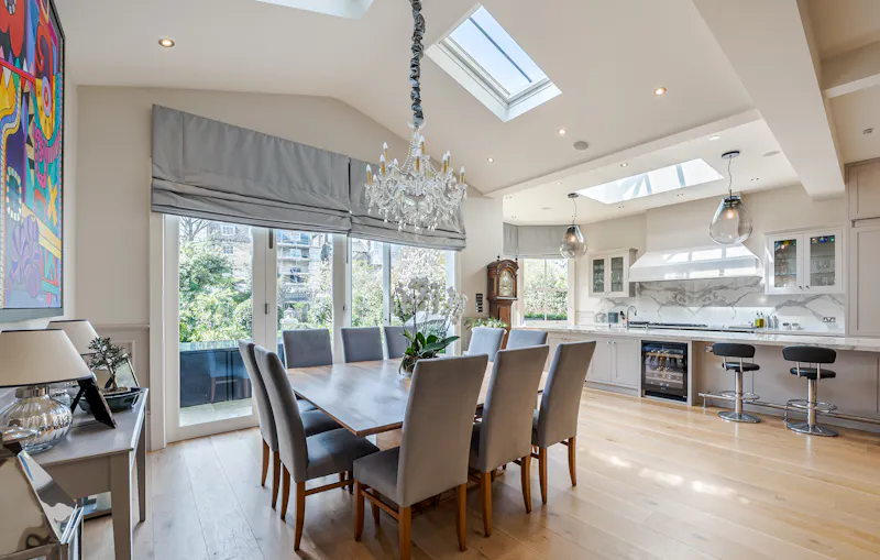 Sophisticated Clapham house, E382 (photo 9)