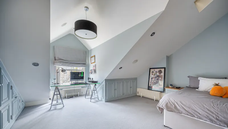 Bedroom at Sophisticated Clapham house, E382 (photo 35)