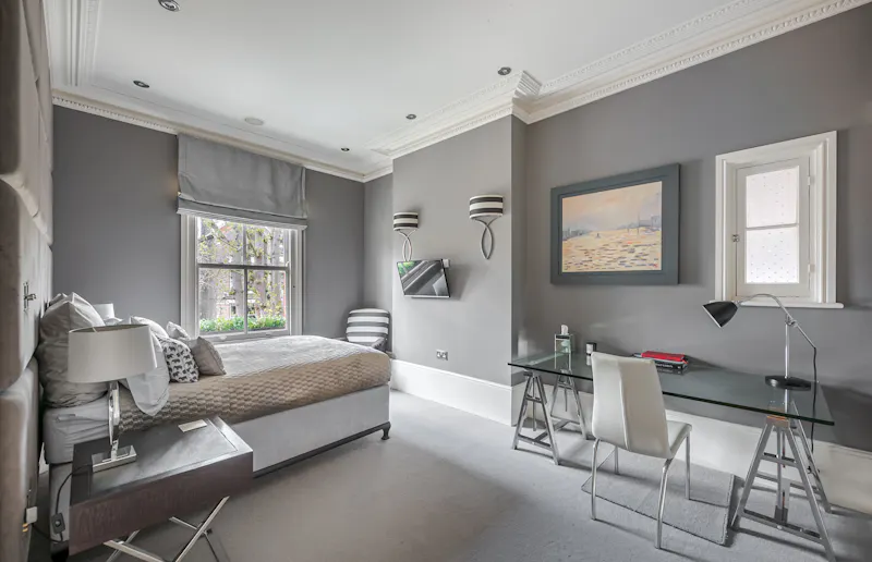 Bedroom at Sophisticated Clapham house, E382 (photo 25)