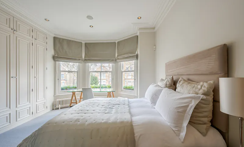 Bedroom at Sophisticated Clapham house, E382 (photo 22)