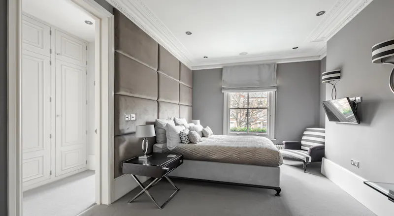 Sophisticated Clapham house, E382 (photo 26)