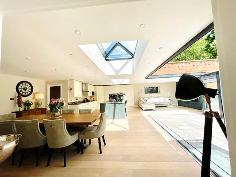 Modern 4 bed house Camberley, D2723 (photo 26)