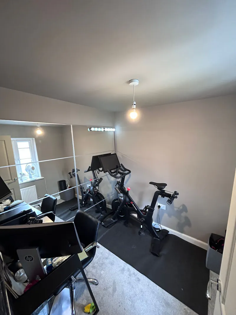 Gym at Harlow modern family home, D2725 (photo 21)