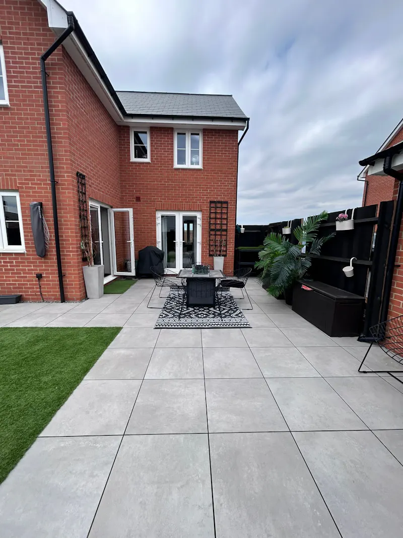 Harlow modern family home, D2725 (photo 23)